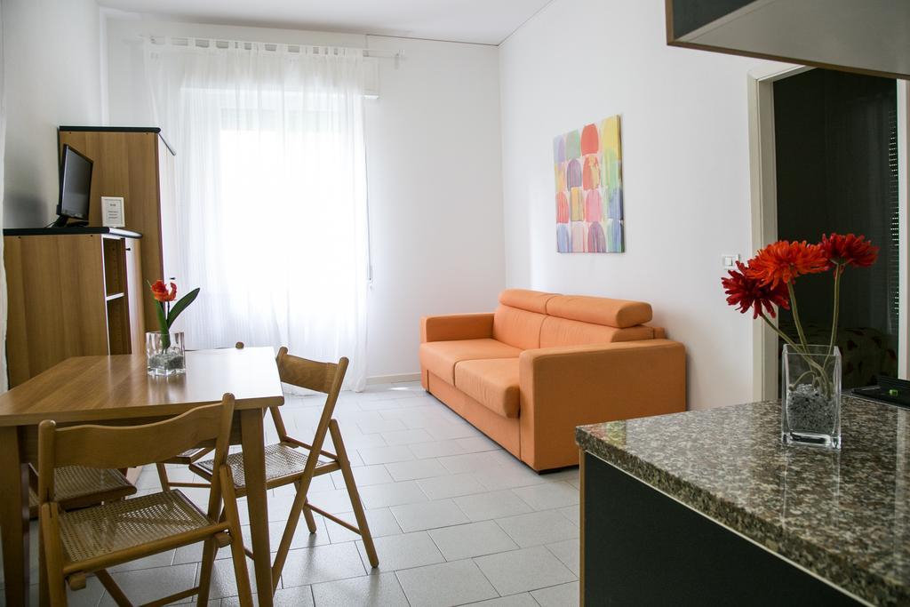 Residence Villa Ofelia Rimini Quarto foto